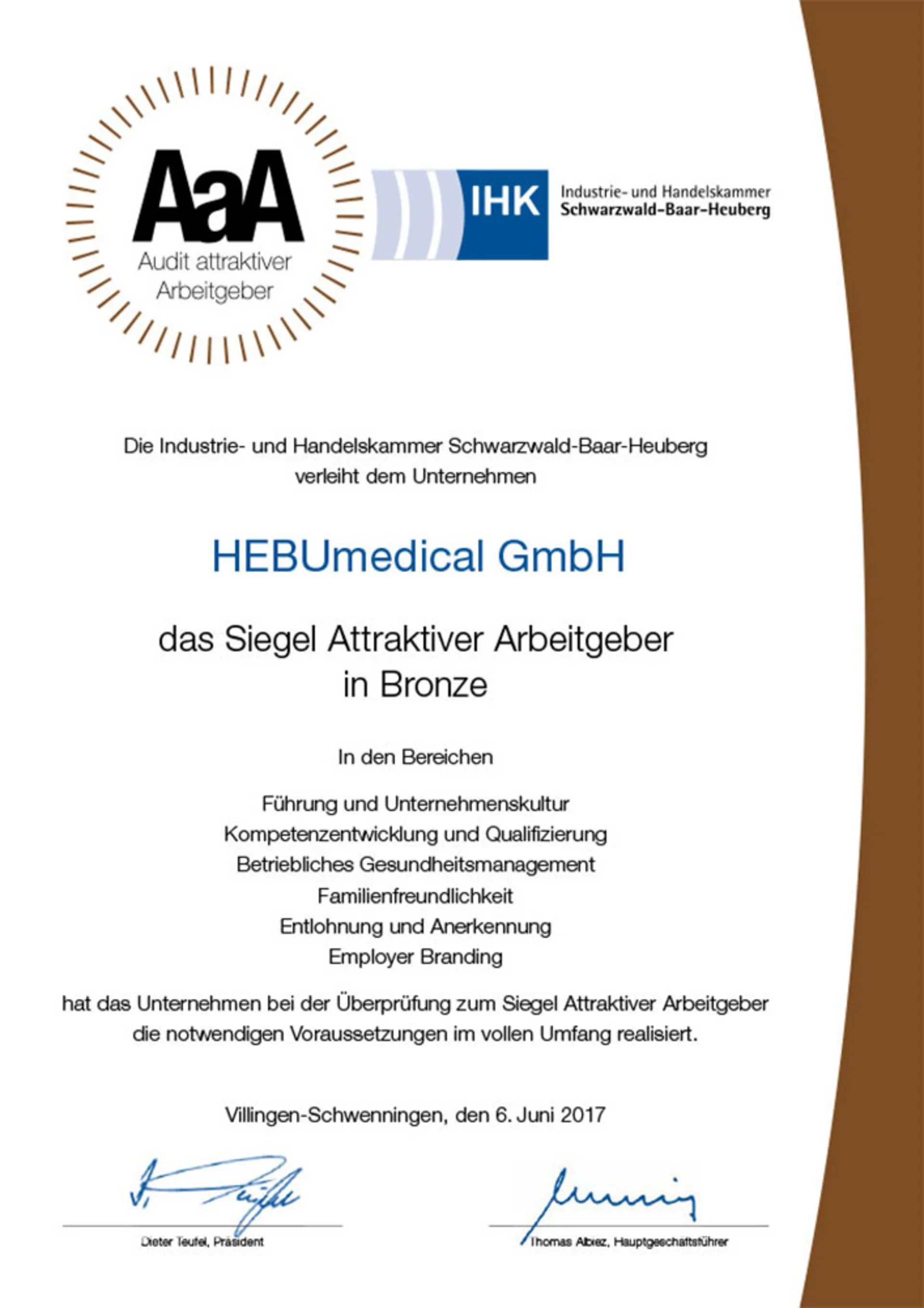 Zertifikat der IHK Schwarzwald-Baar-Heuberg: HEBUmedical erhält das Audit Attraktiver Arbeitgeber in Bronze